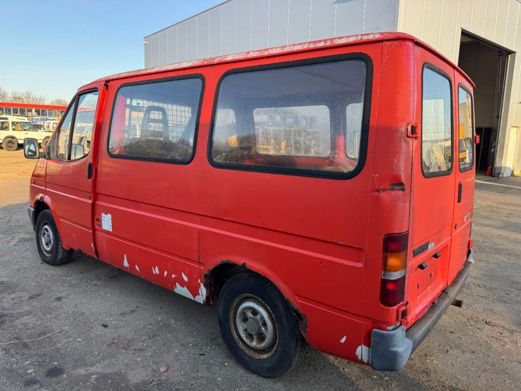 Ford Transit **2500DIESEL**
