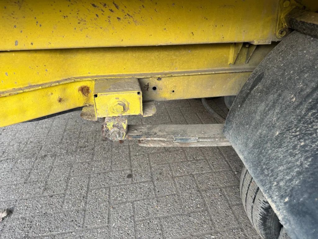 Mercedes-Benz Sprinter **410D-5CYLINDER-MANUAL PUMP**