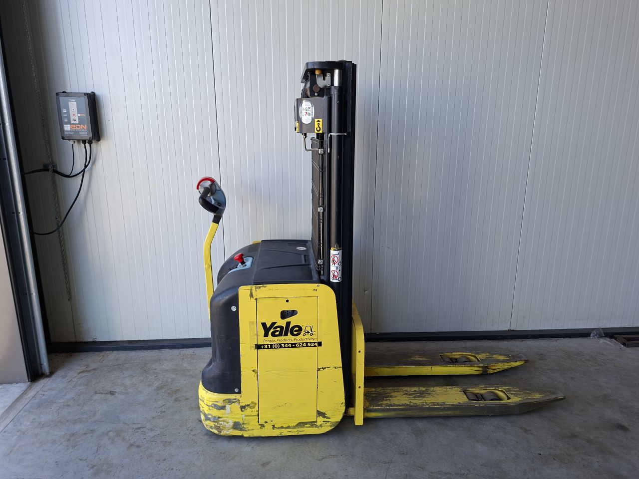 Hyster S1.6 Elektrische stapelaar triplo free lift 4m 1600 kg