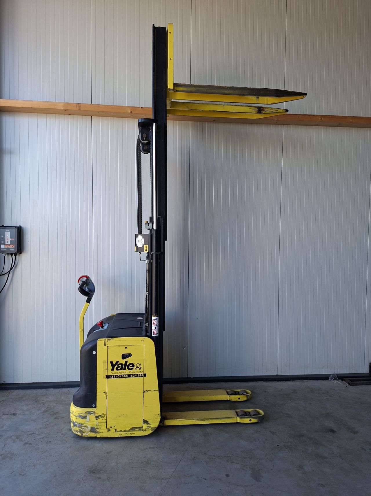 Hyster S1.6 Elektrische stapelaar triplo free lift 4m 1600 kg