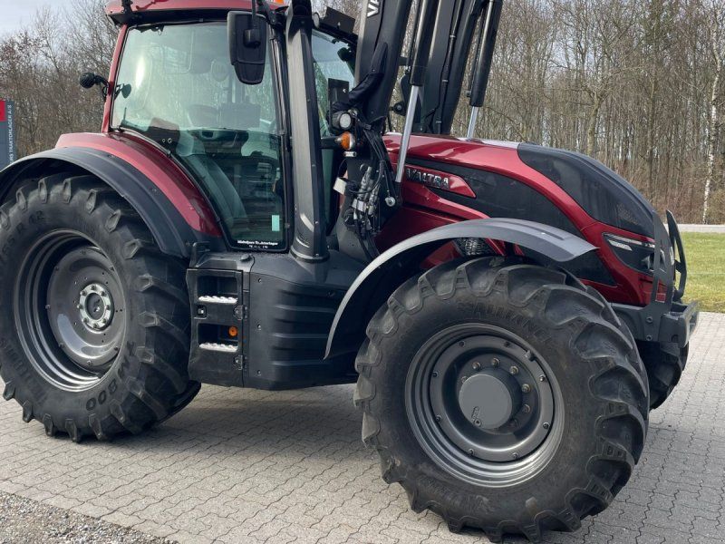 Valtra T214 Versu SmartTouch