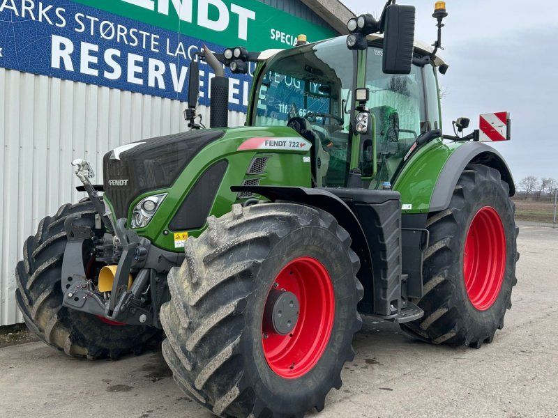 Fendt 722 Vario S4 Profi Plus  Med Front PTO