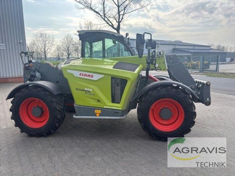 Claas SCORPION 635 VARIPOWER