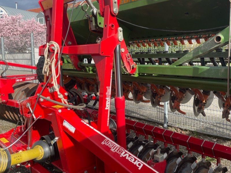 Amazone D8 Super