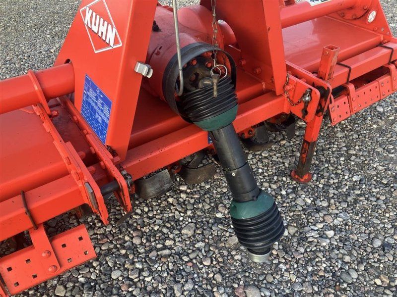 Kuhn EL-122-250 Som ny!