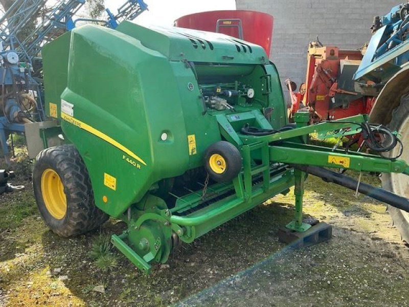 John Deere F440R