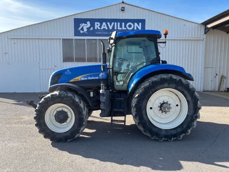 New Holland T7030