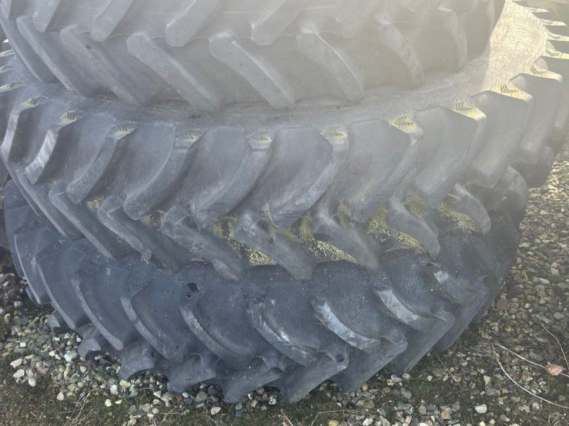 Alliance 380/90R46 + 320/85R34 Kommer fra en Case IH Maxxum