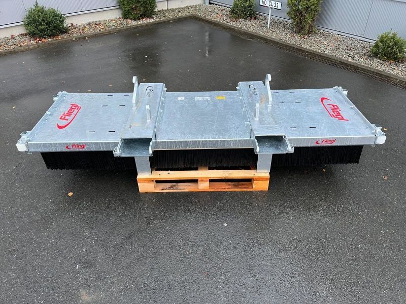 Fliegl KEBFLI250005 LÖWE 2.500mm