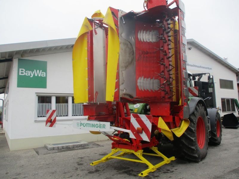 Pöttinger NOVACAT X8 ED # 532