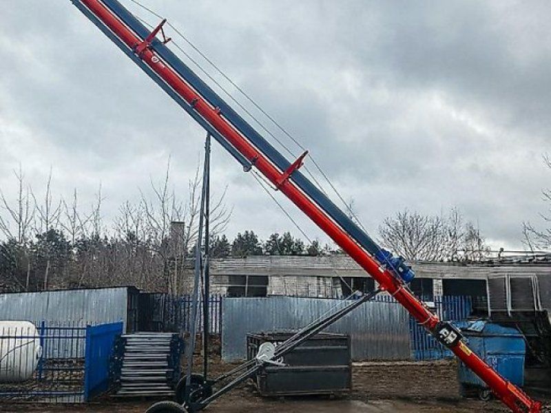 POM Augustów T 447/1 Überladeschnecke 8 m fahrbar