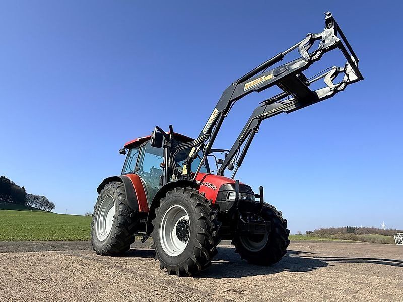 Case IH JX1090U Allrad mit Frontlader