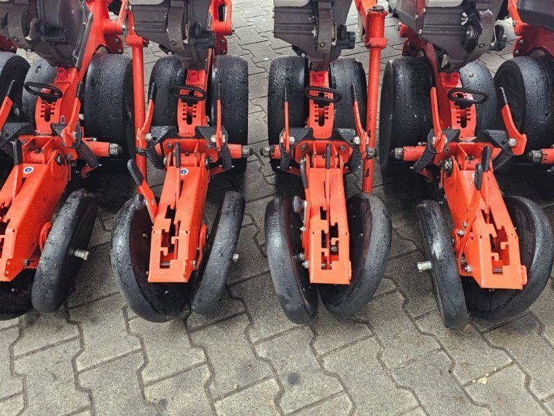 Kuhn Maxima 3 TIL E mit Fronttank