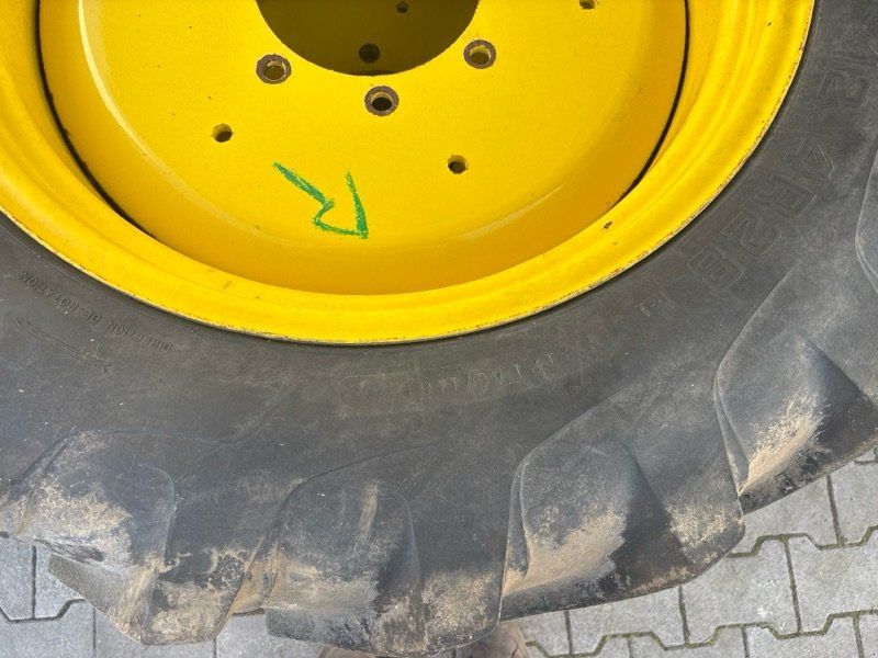 Alliance 12.4 R 46 hinten u. vorne 12.4 R 28