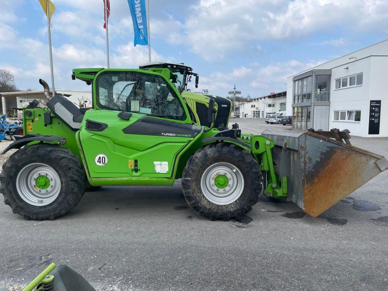 Merlo TF 42.7 CS-140  Volumenschaufel und Palettengabel