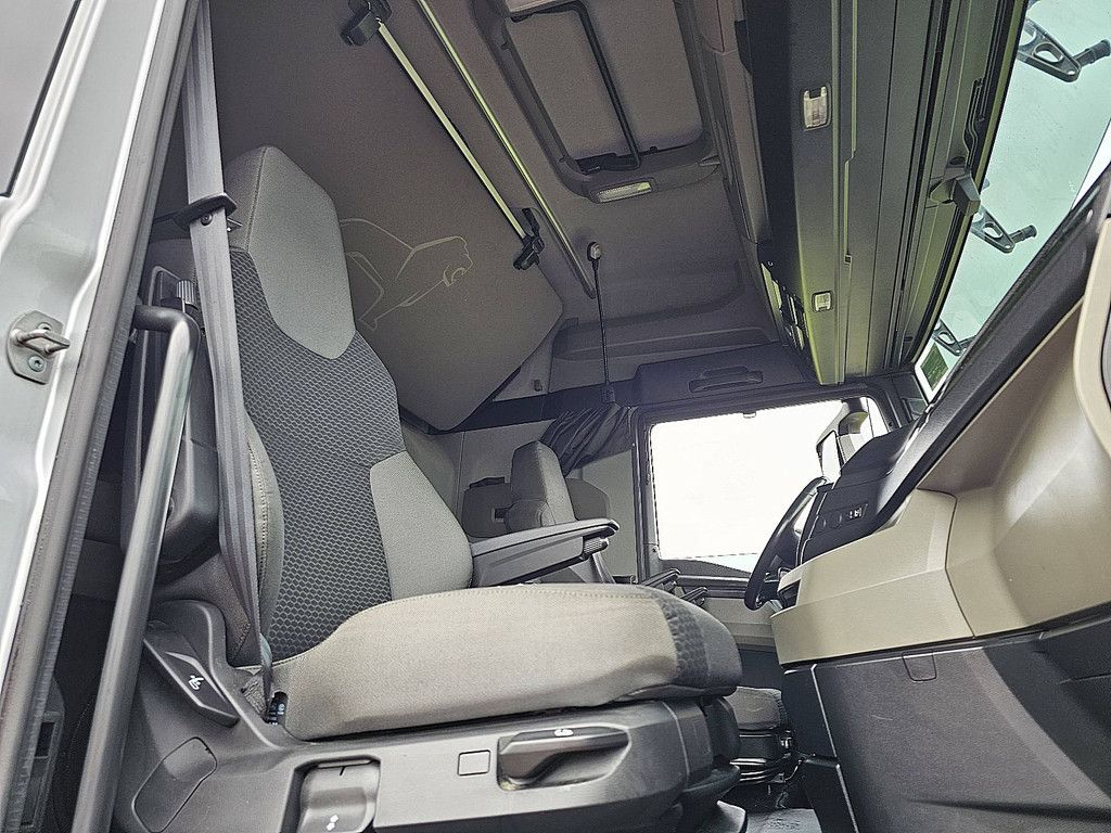 M.A.N. 26.470 TGX gm tg3 6x2/2 bls