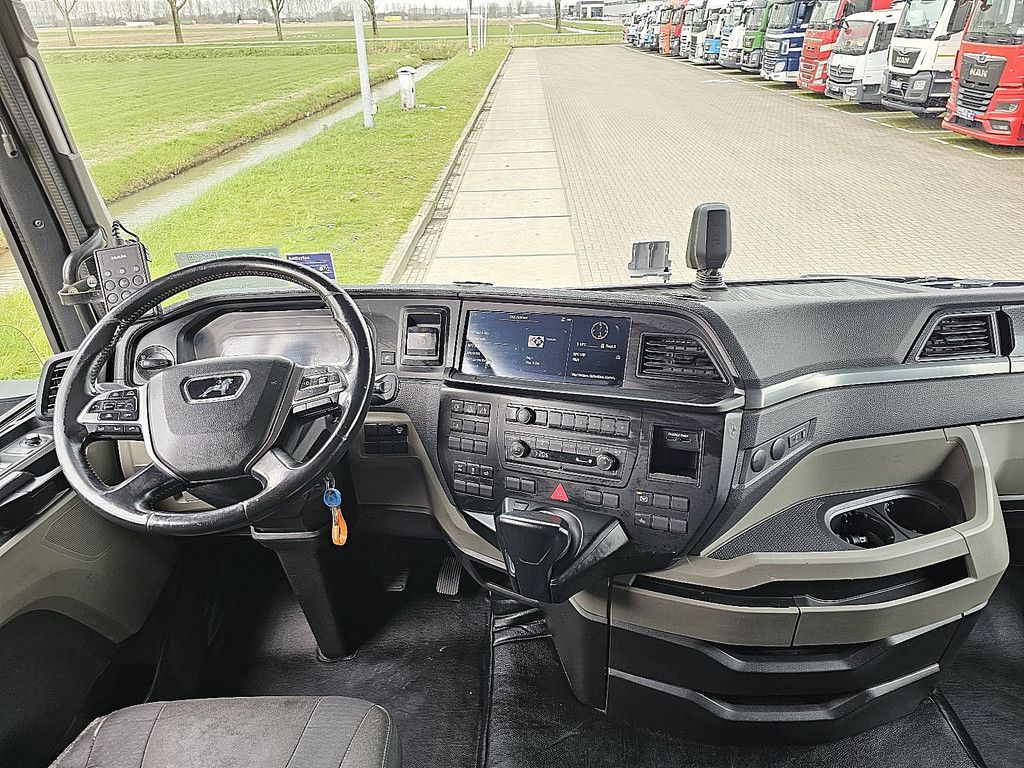 M.A.N. 26.470 TGX gm tg3 6x2/2 bls