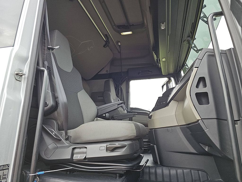 M.A.N. 26.470 TGX gm tg3 6x2/2 bls