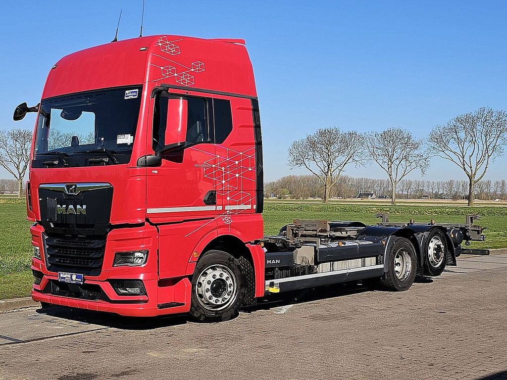 M.A.N. 26.510 TGX