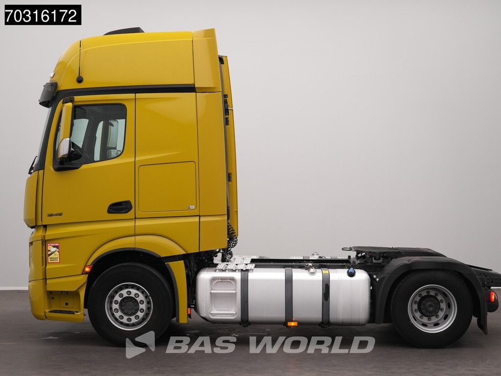Mercedes Actros Actros L 1845 4X2 GigaSpace 2xTanks Standklima Navi