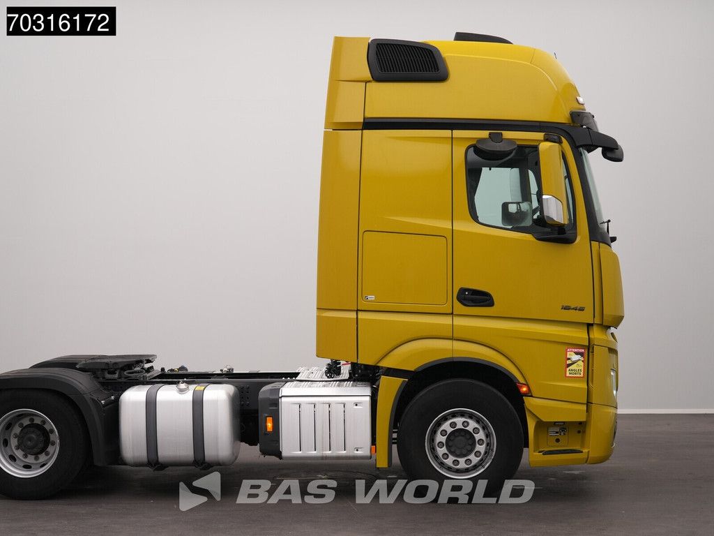 Mercedes Actros Actros L 1845 4X2 GigaSpace 2xTanks Standklima Navi