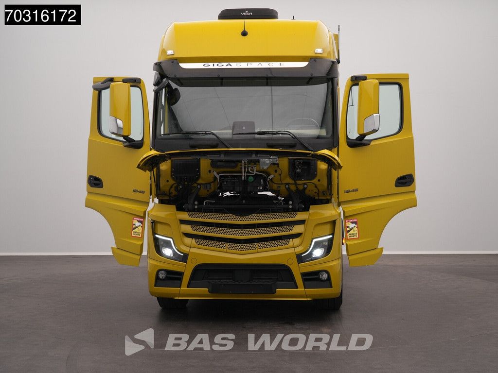 Mercedes Actros Actros L 1845 4X2 GigaSpace 2xTanks Standklima Navi