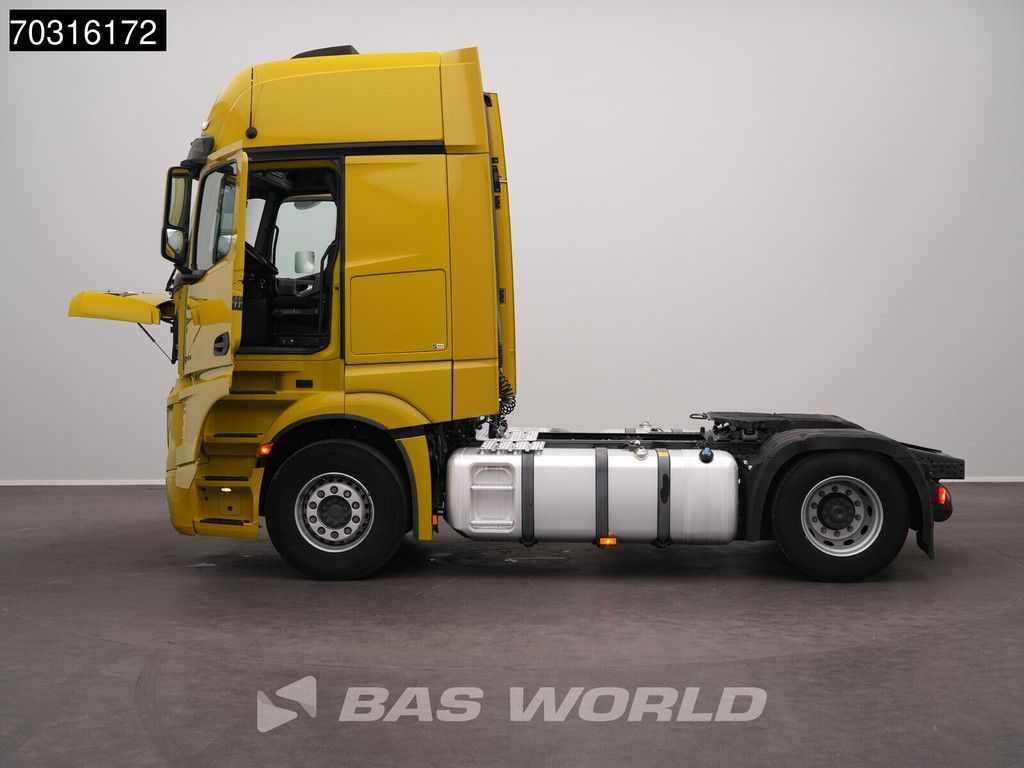 Mercedes Actros Actros L 1845 4X2 GigaSpace 2xTanks Standklima Navi