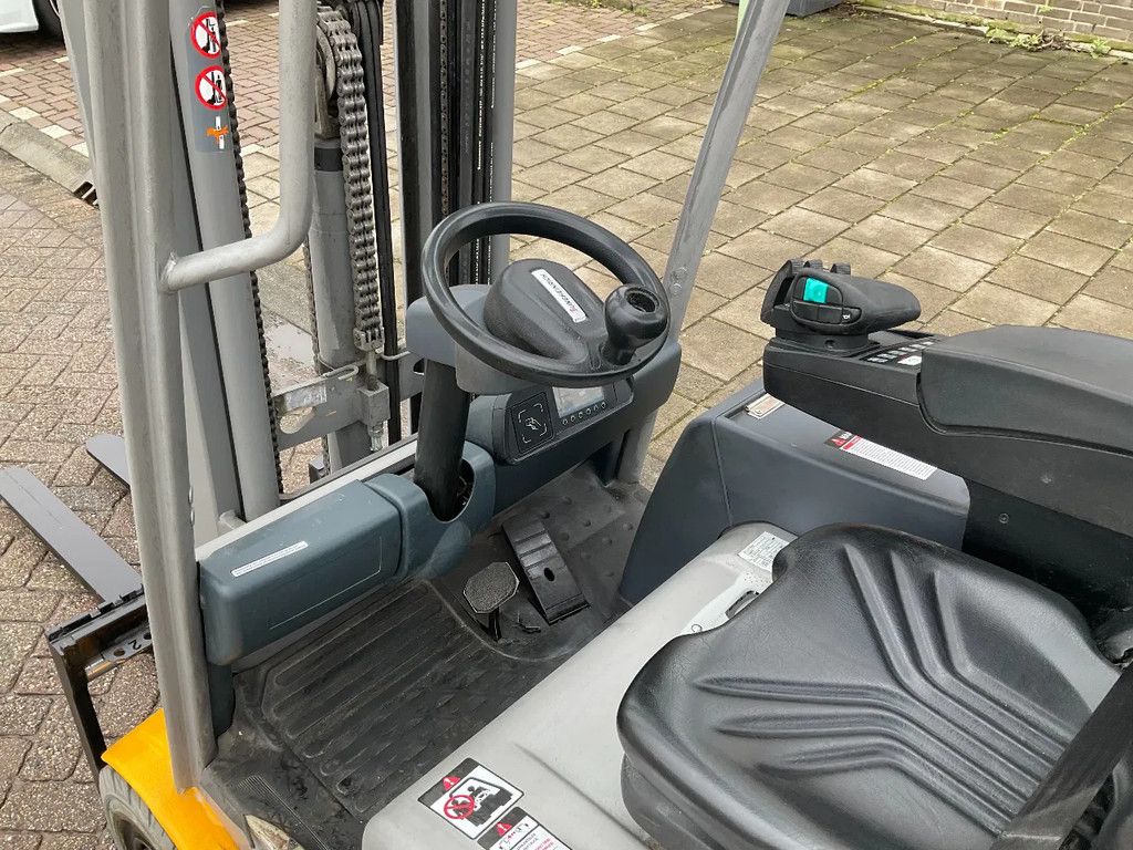 Jungheinrich JUNGHEINRICH EFG215 1500KG 5.50METER HEFTRUCK