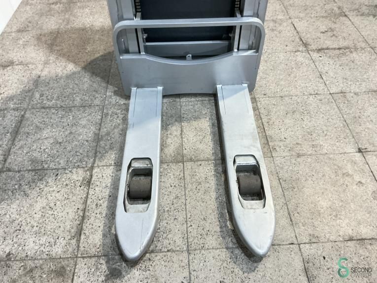 Stackers Electric Still EXV10 2022 Hours 1