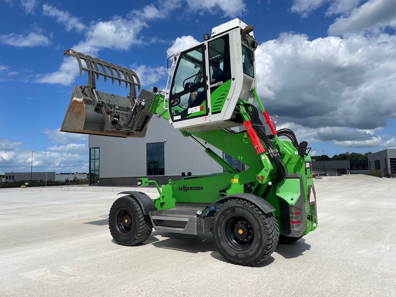 Sennebogen 355E Multi-Cab