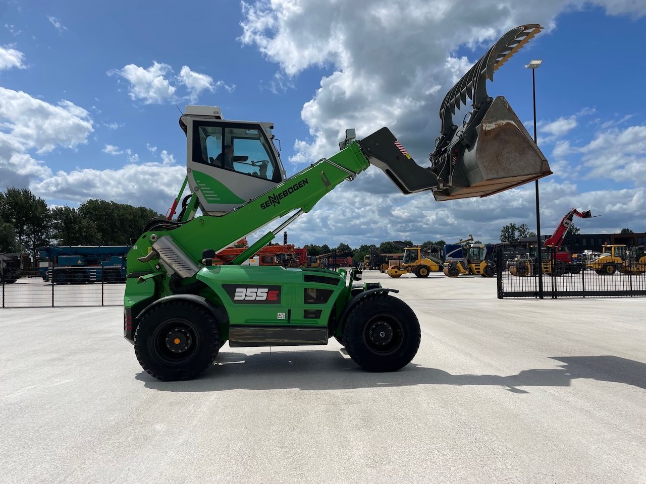 Sennebogen 355E Multi-Cab