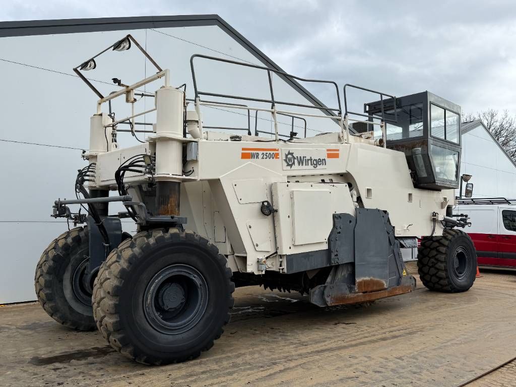 Wirtgen WR2500S - Airco / Backup Camera / US EPA