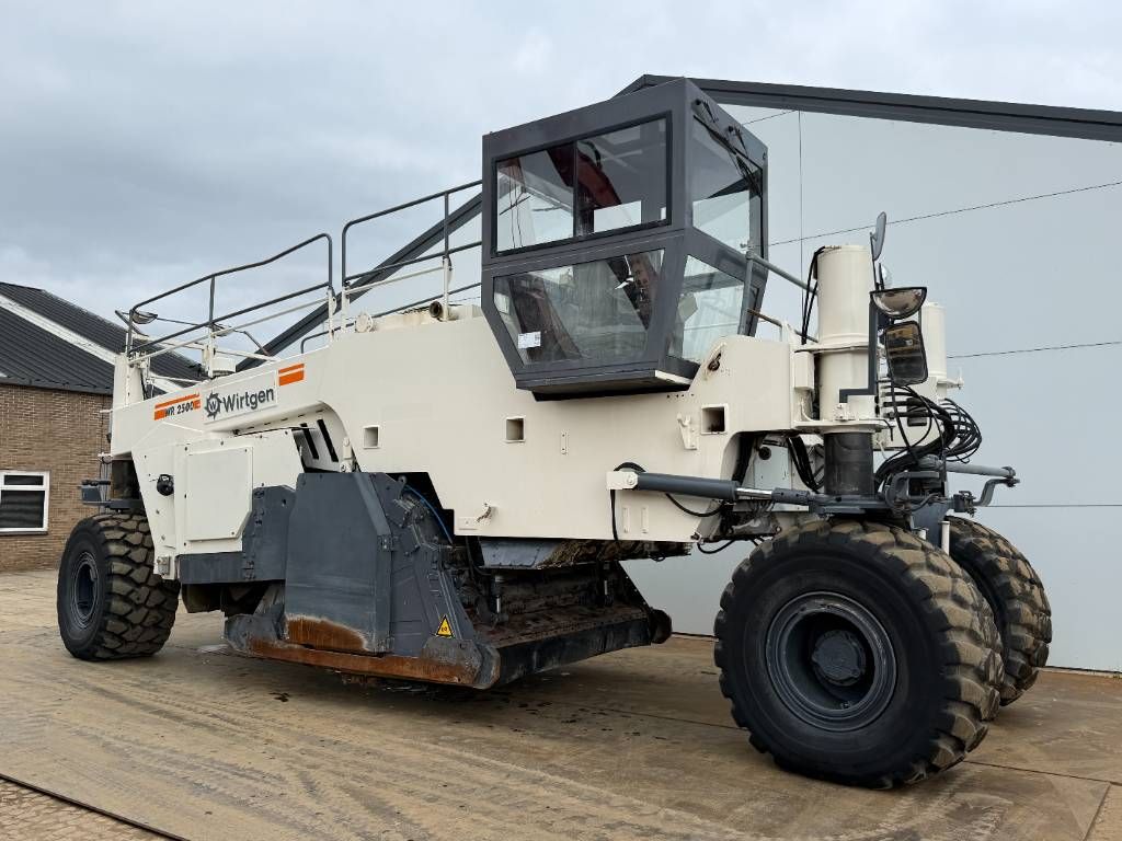 Wirtgen WR2500S - Airco / Backup Camera / US EPA