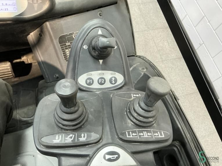 Forklifts Electric Still RX60-50 2018 Triplex