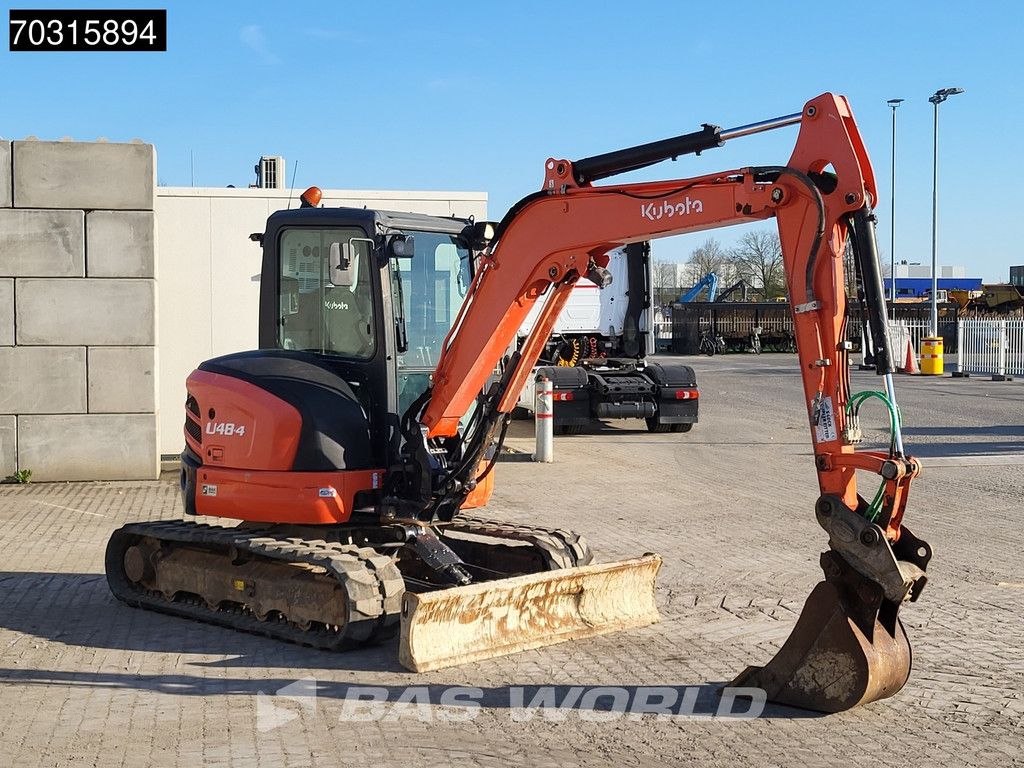 Kubota U48-4
