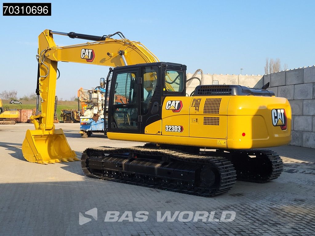 Caterpillar 323 D3