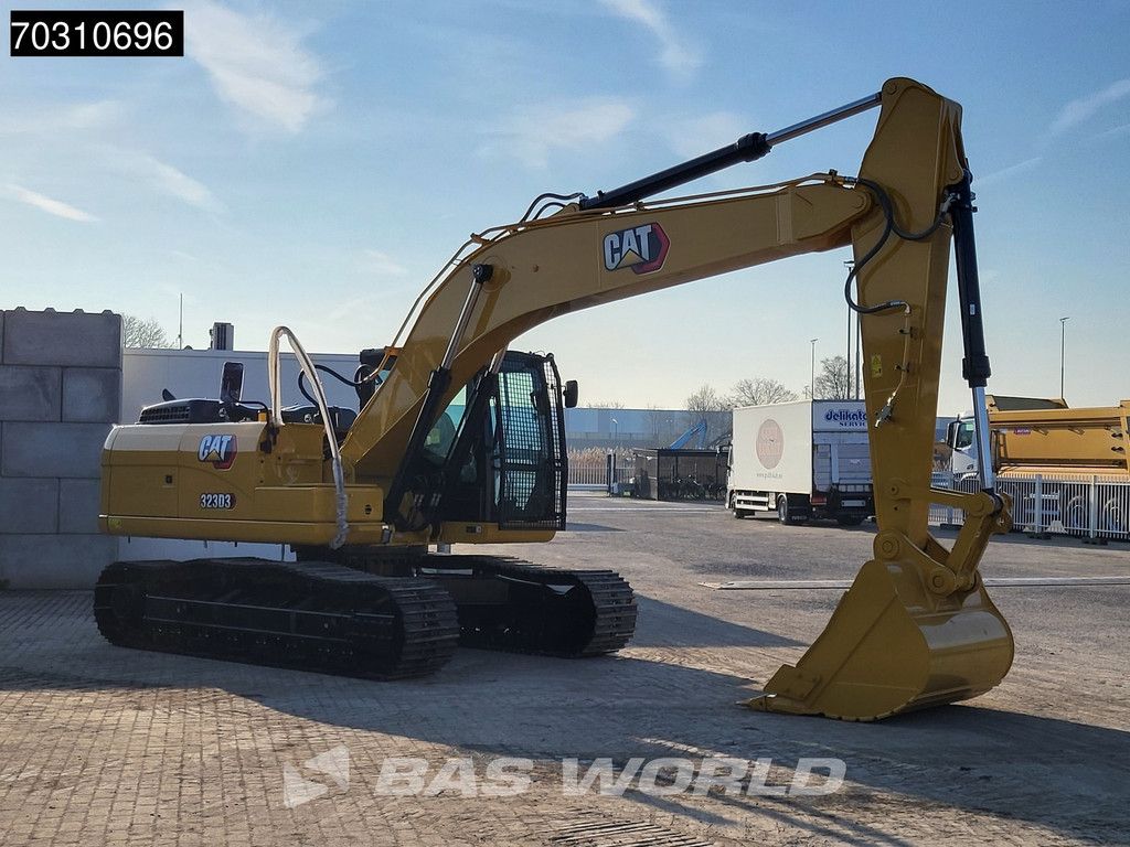 Caterpillar 323 D3
