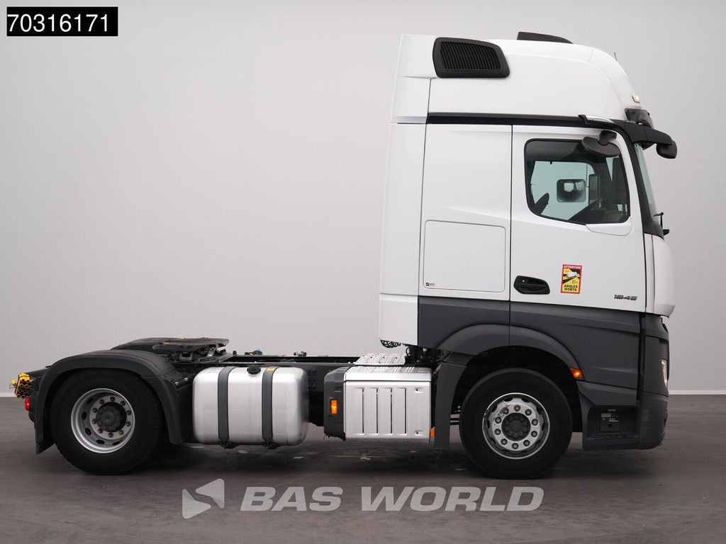 Mercedes Actros Actros L 1845 4X2 GigaSpace 2xTanks Standklima Navi