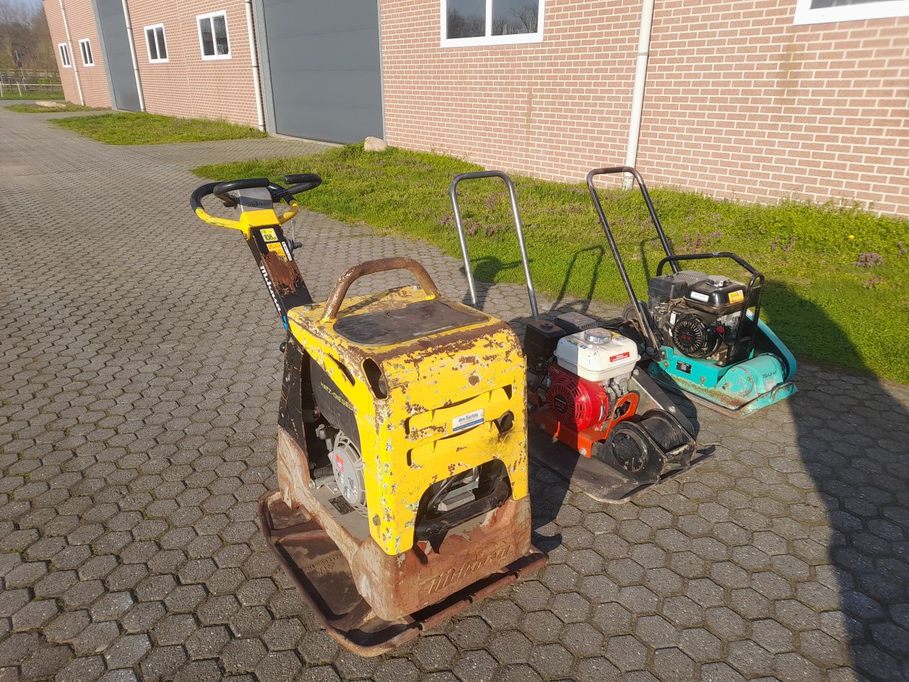 Mikasa diesel trilplaat Dynapac benzine trilplaat