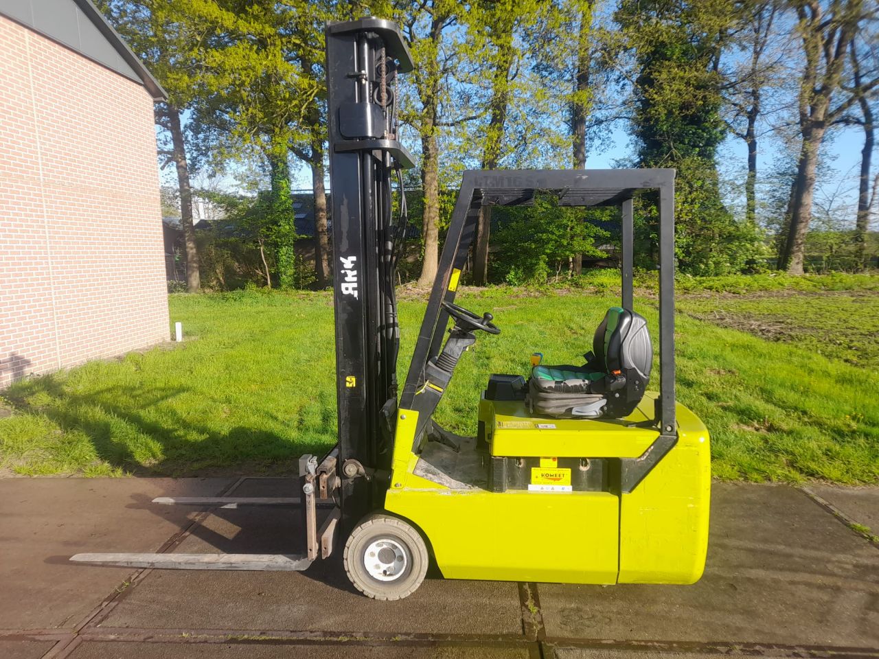 Clark Elektrische heftruck €1750,-