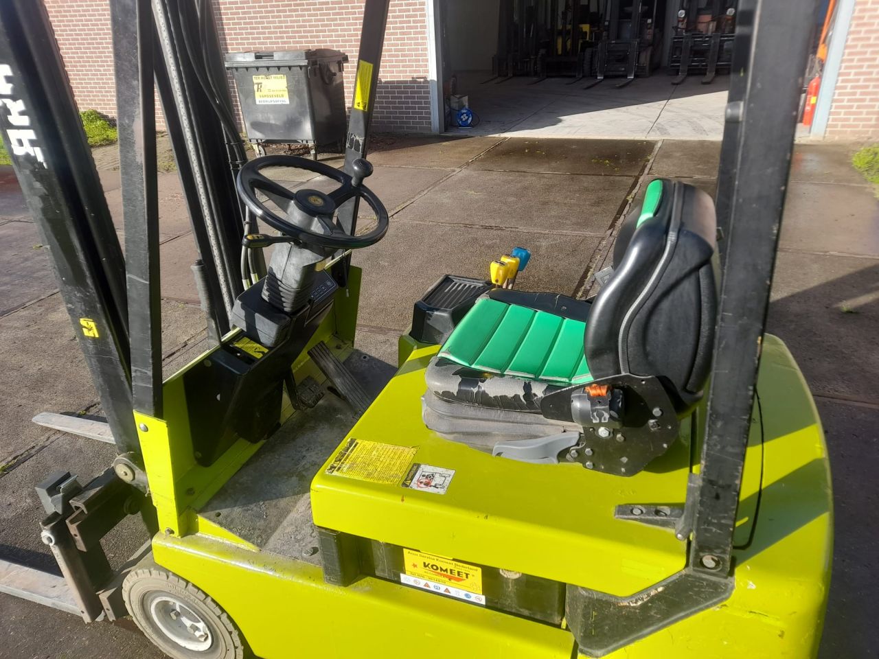 Clark Elektrische heftruck €1750,-