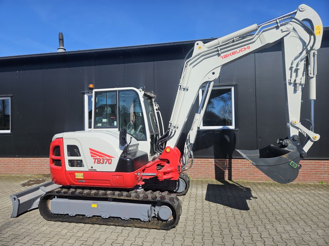 Takeuchi TB370 Stage V