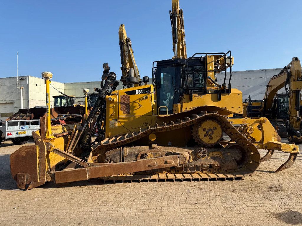 Caterpillar D6T 3D leica gps system new uc10500H Engine overhauled 10500H