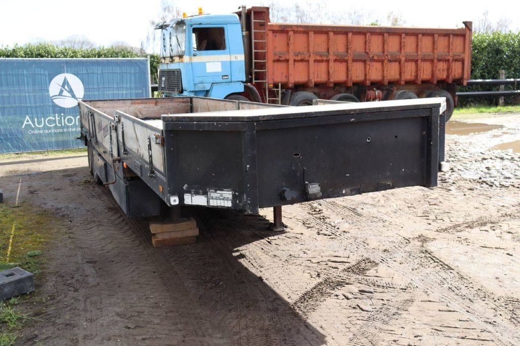 Sattelauflieger Veldhuizen Baveco P25-1 5480kg 1996