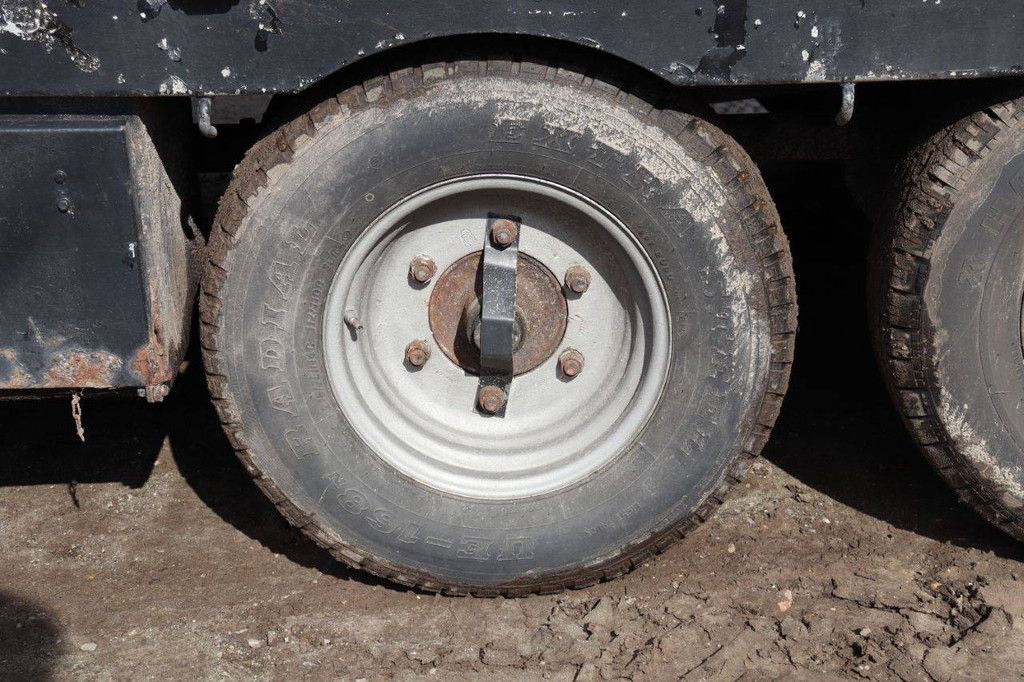 Sattelauflieger Veldhuizen Baveco P25-1 5480kg 1996