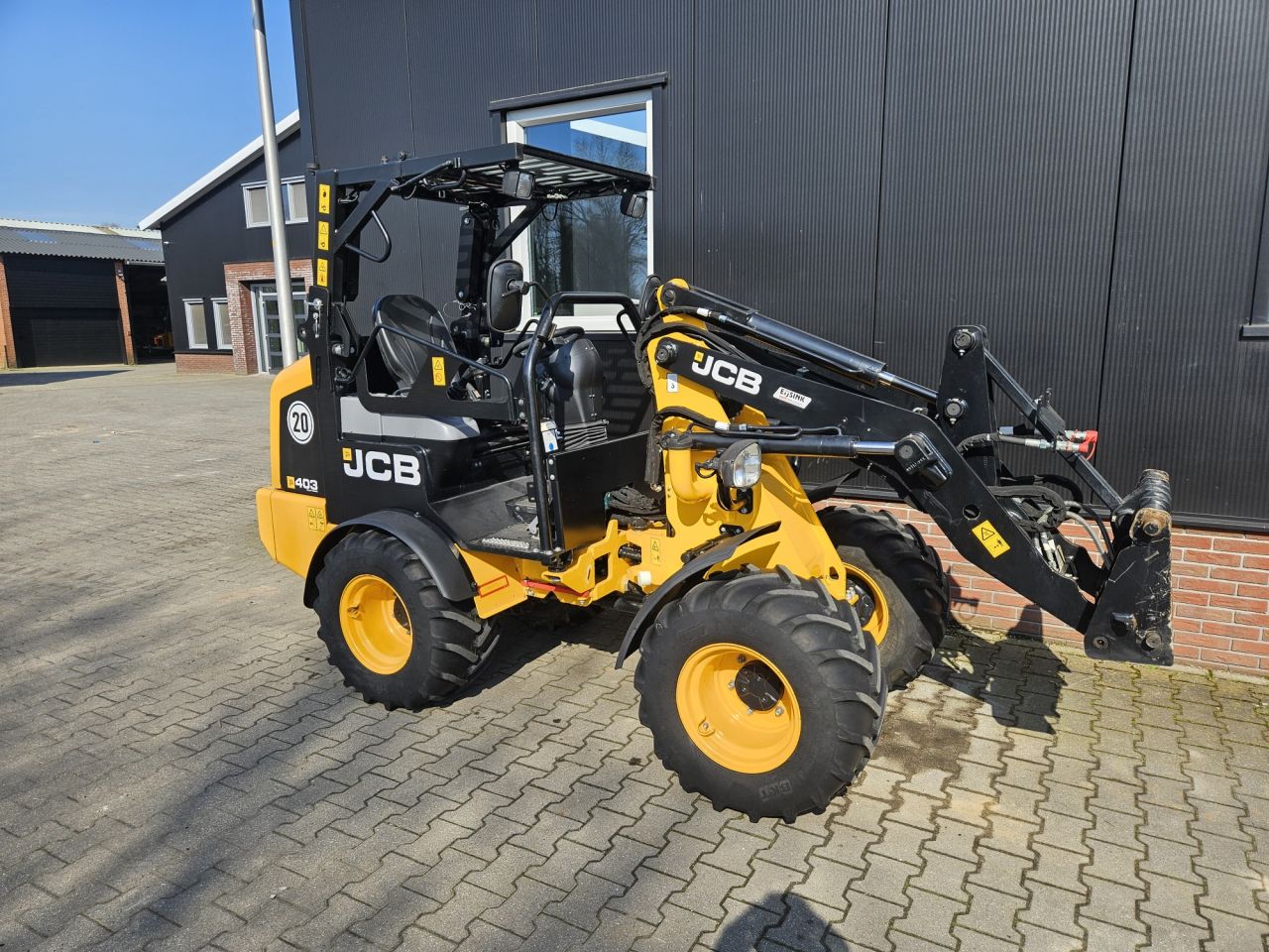 JCB 403 Demo Stage V