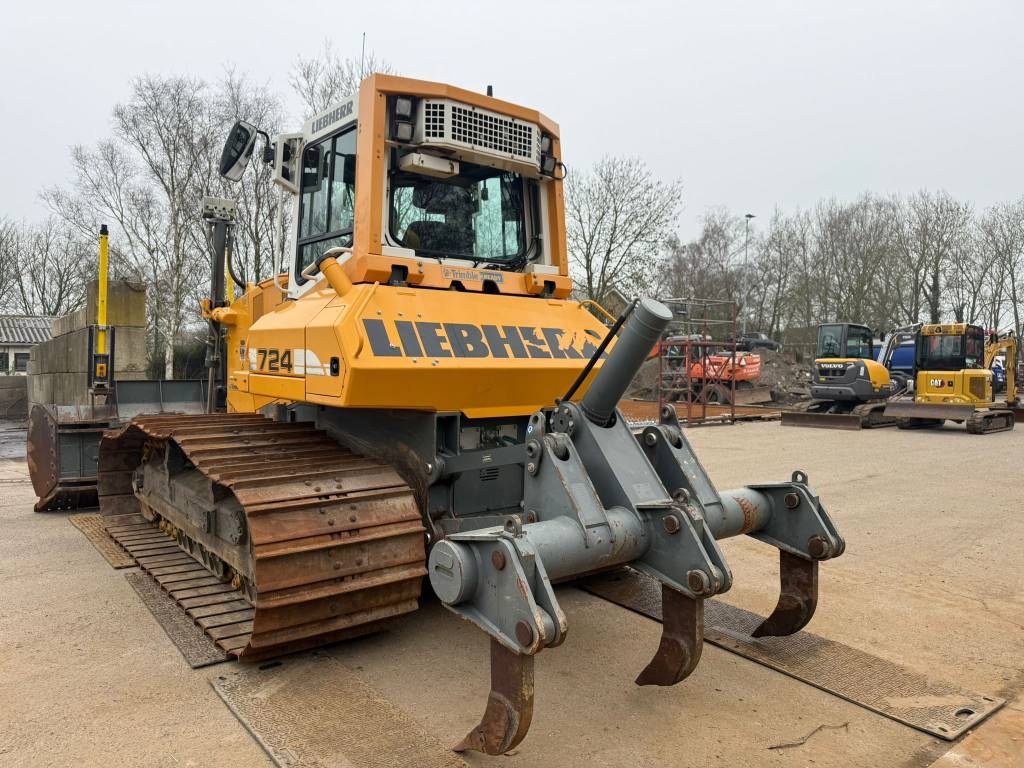 Liebherr PR 724 LGP - only 9055 hours!