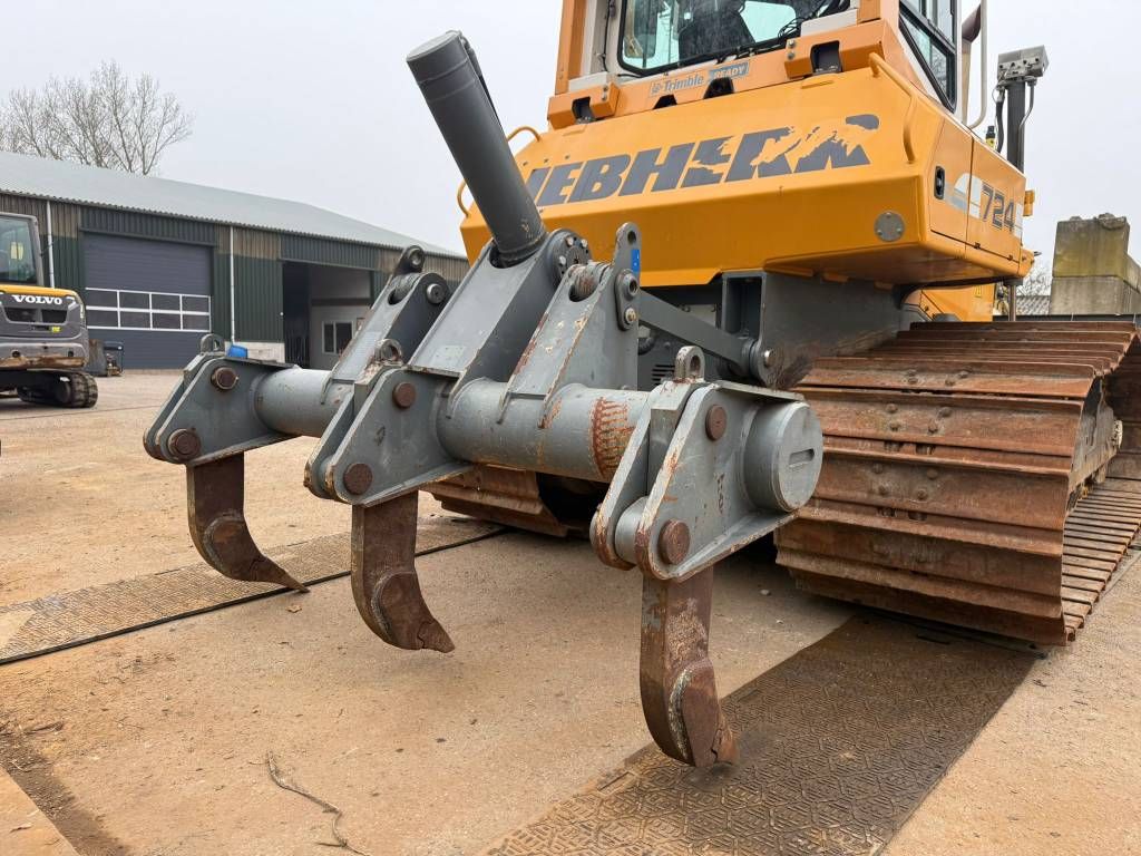 Liebherr PR 724 LGP - only 9055 hours!