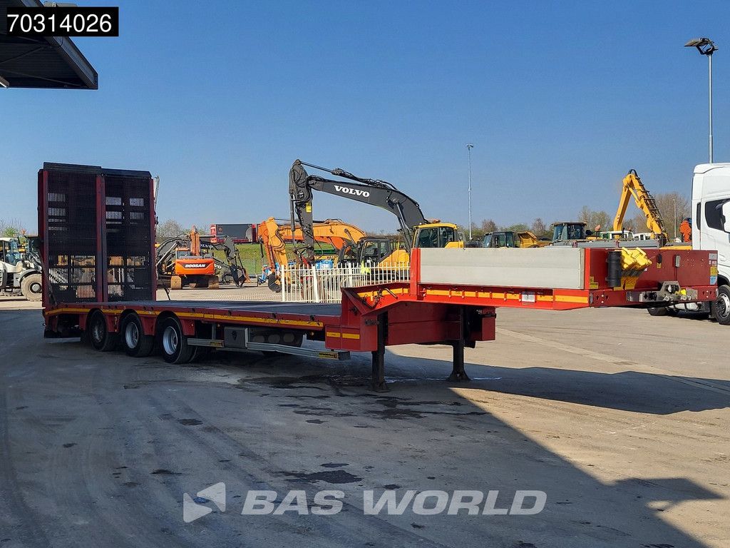 Faymonville Multimax 3 axles Uitschuifbaar Hefbed APK01/27 Ramps Steering Axle