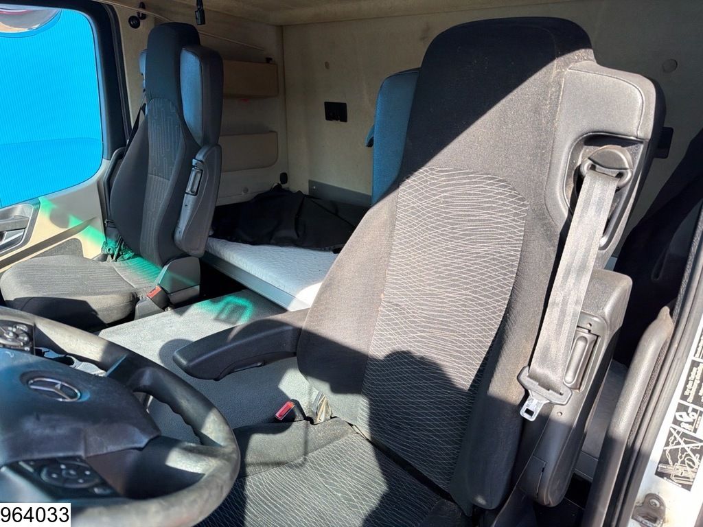 Mercedes Actros Euro 6, retarder, air suspension, Lohr